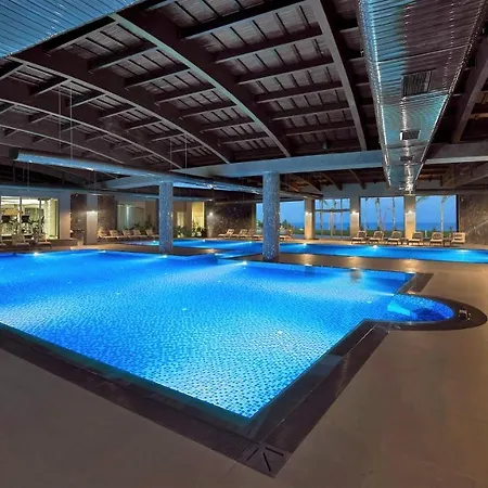 Szálloda Elexus & Luxury & Convention & & Casino 5*