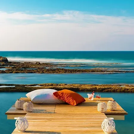 Hotel Elexus & Luxury & Convention & & Casino 5*