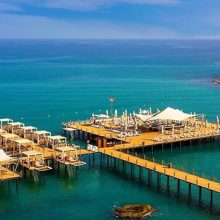 Elexus & Luxury & Convention & & Casino Hotel Kyrenia (Northern Cyprus)